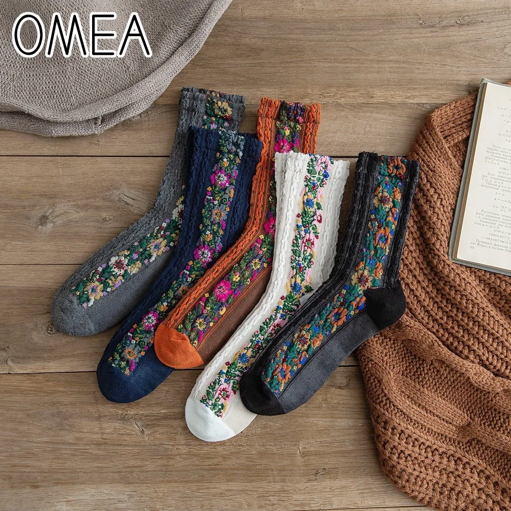 OMEA Retro Perempuan Kaus Kaki 5 Pasang Folk-Custom Kapas Bernapas Musim Semi Kaus Kaki Panjang Bunga Academic Style Bohemian Kaus Kaki Tinggi kualitas