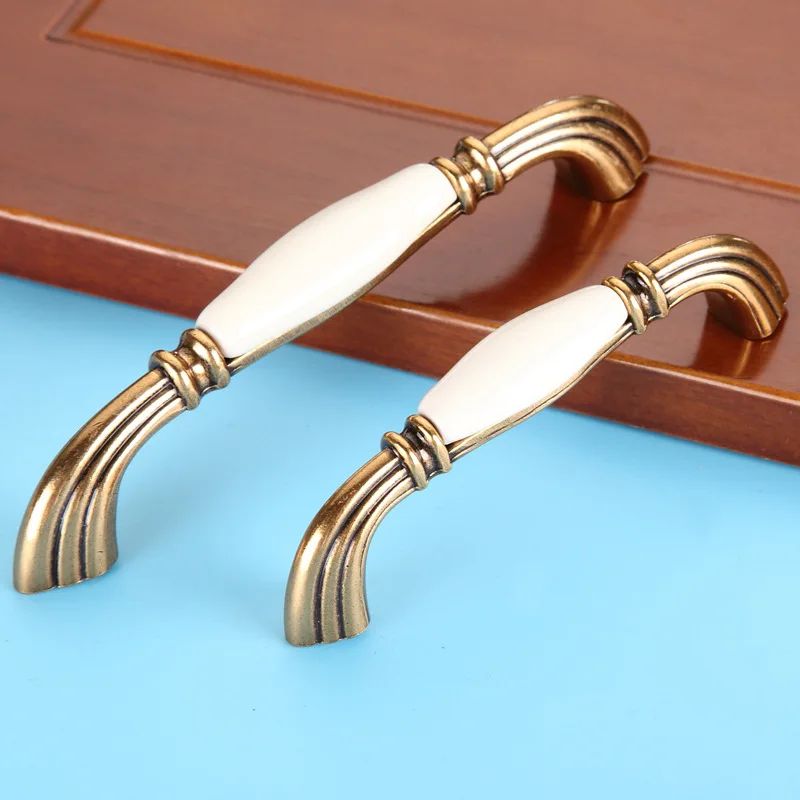 JD Yellow Bronze Ceramic Handle European Off-white Cabinet Wardrobe Door Handle Simple Rural Furniture Handle Zinc Alloy