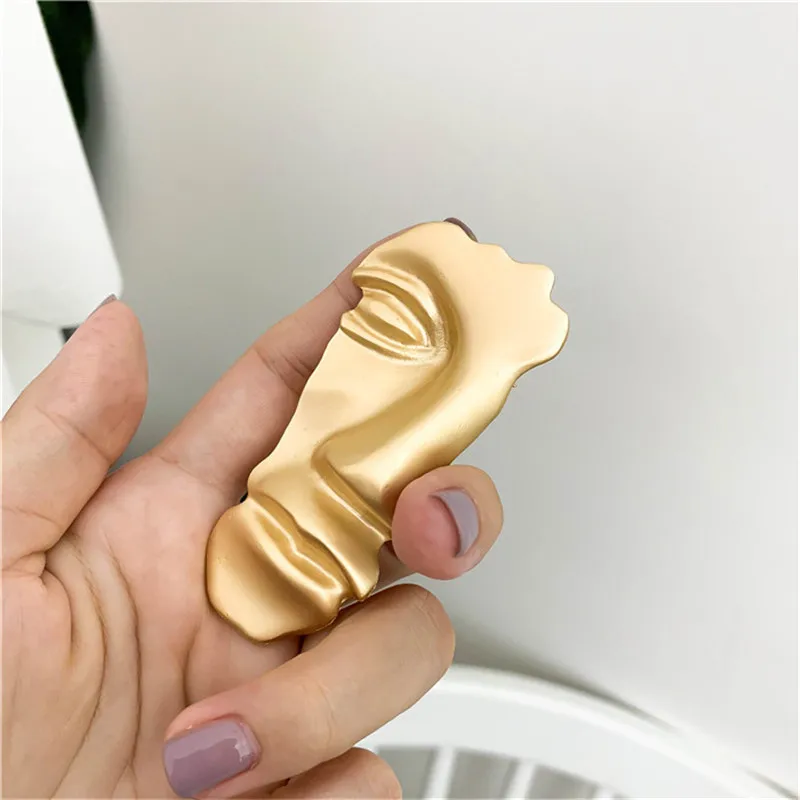 Fashion exaggeration abstract metal accessory portrait best-selling women's brooch party accessory