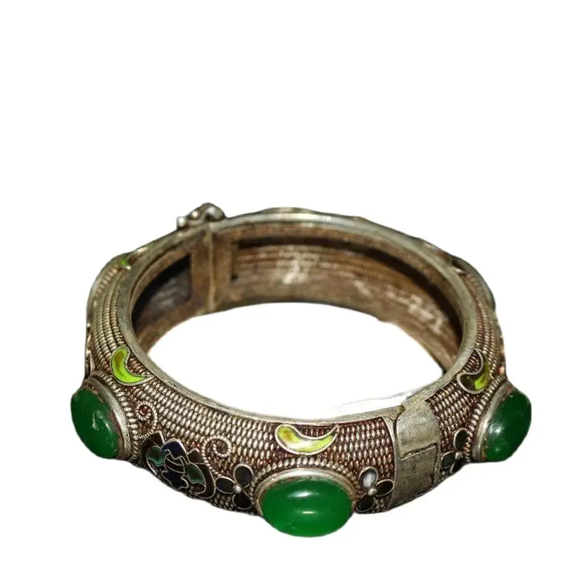 

China Old Tibetan Silver Emerald Bracelet