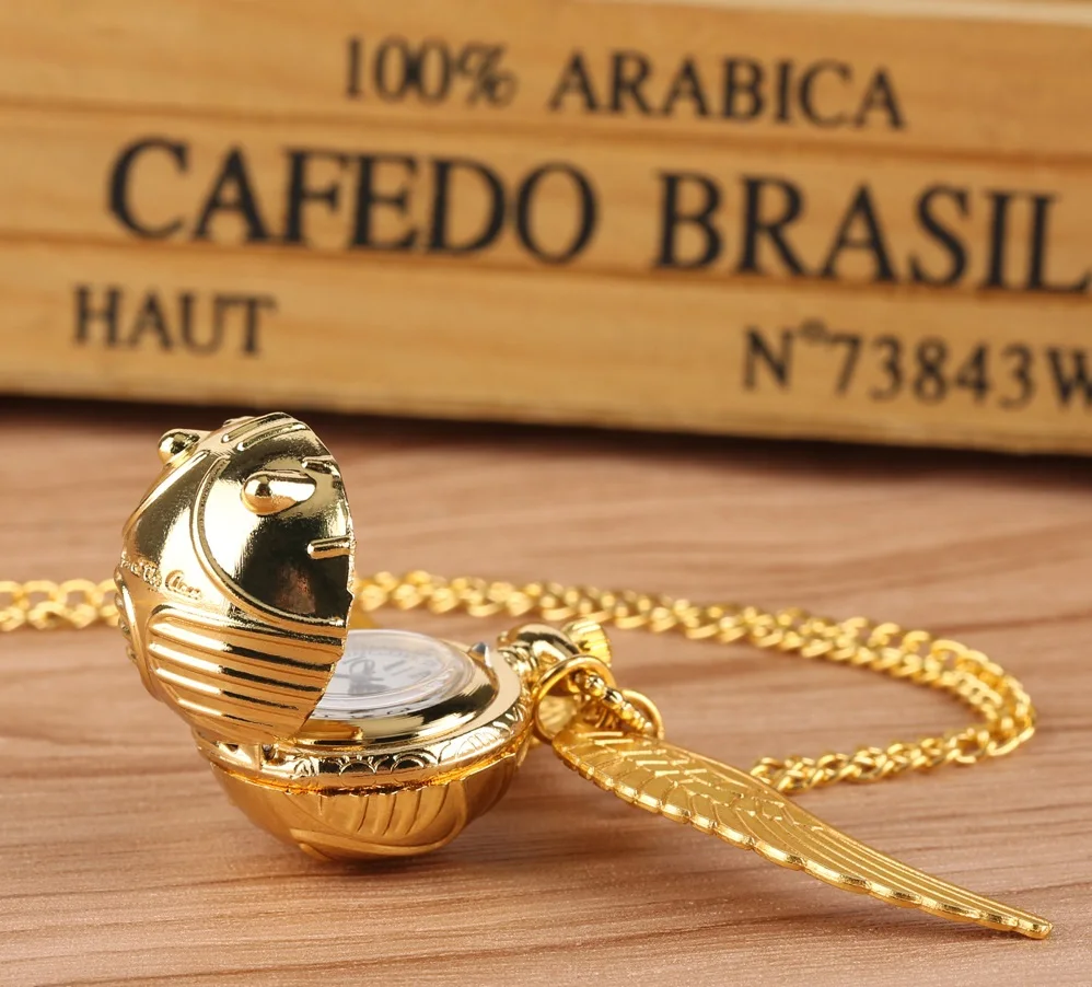 Harri Potter Golden Wings Snitch Action Toys Watch Quartz Pocket Watch Necklace Quidditch Balls Snitch Toy Fly Thief Clocks