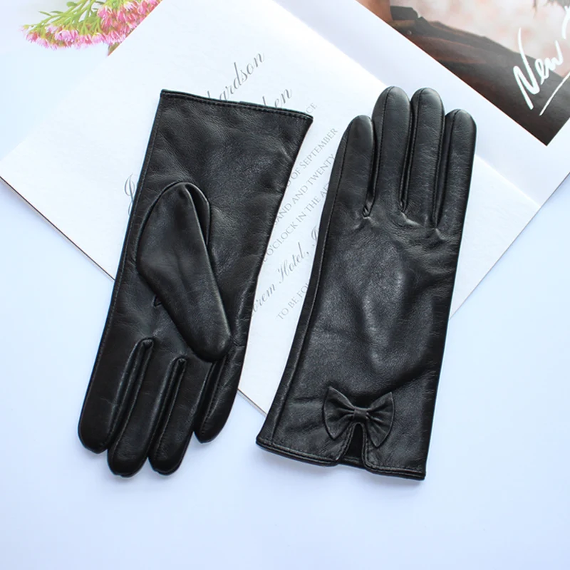 New Fashion Women Genuine Leather Sheepskin Bow Decoration Velvet Lining Keep Warm In Winter Black Gloves