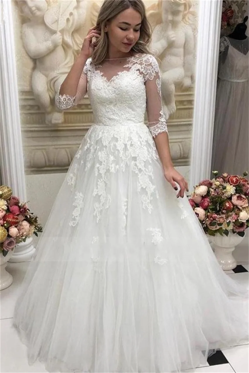 2020 New Illusion A-Line Half Sleeves Wedding Dresses Boat Neck Button Back Lace Appliques Wedding Bridal Gowns vestido de noiva