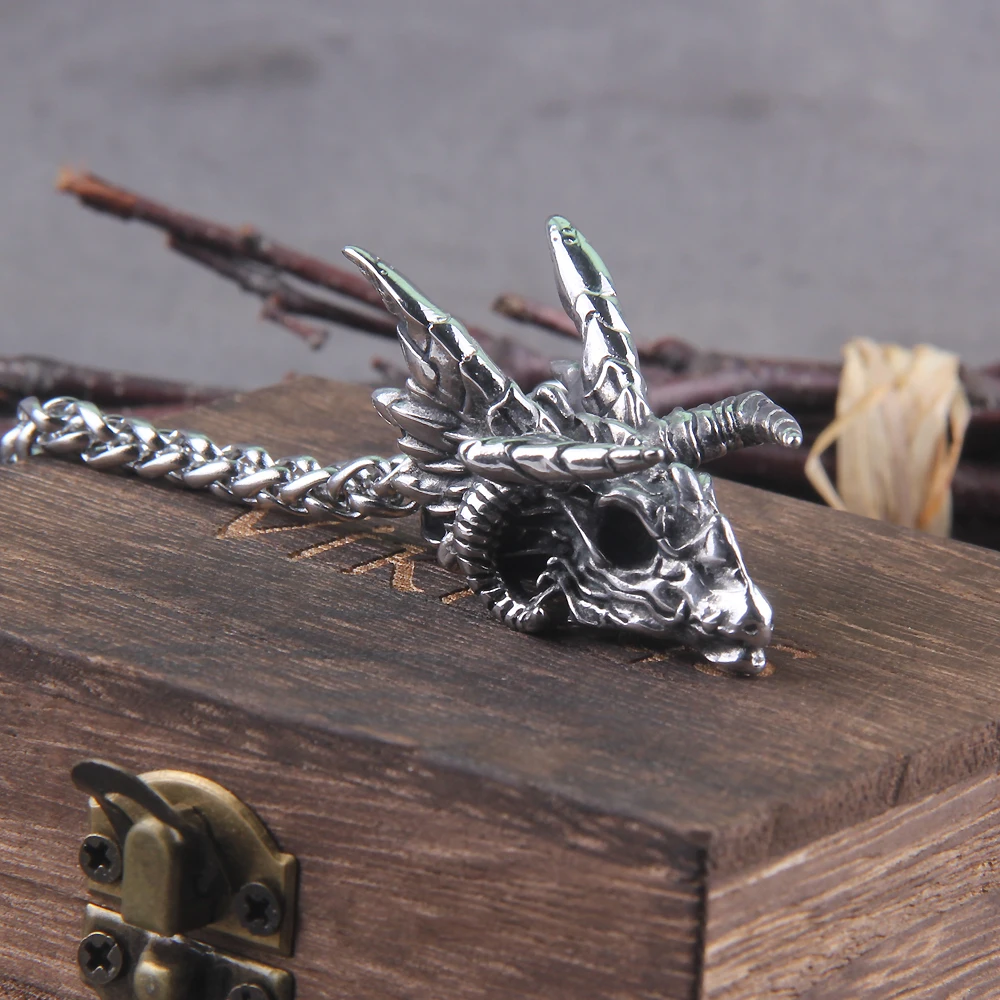 Dragon Pendant Necklaces Stainless Steel Jewelry Skull Head Necklace Punk Men Accessories Dragon Pendant Jewelry