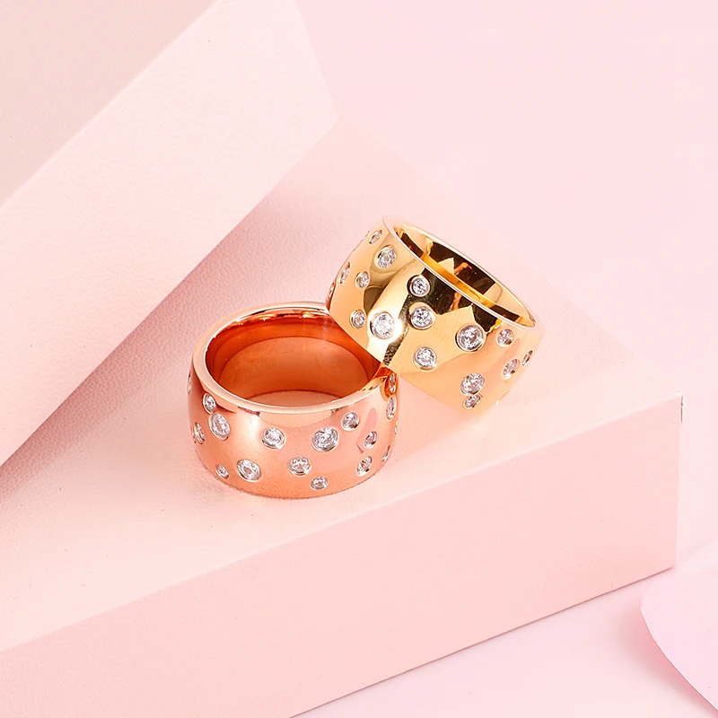 Stainless Steel Shiny Rhinestone Ring For Women Fashion Luxury Gold Color Wedding Band Jewelry Accessories