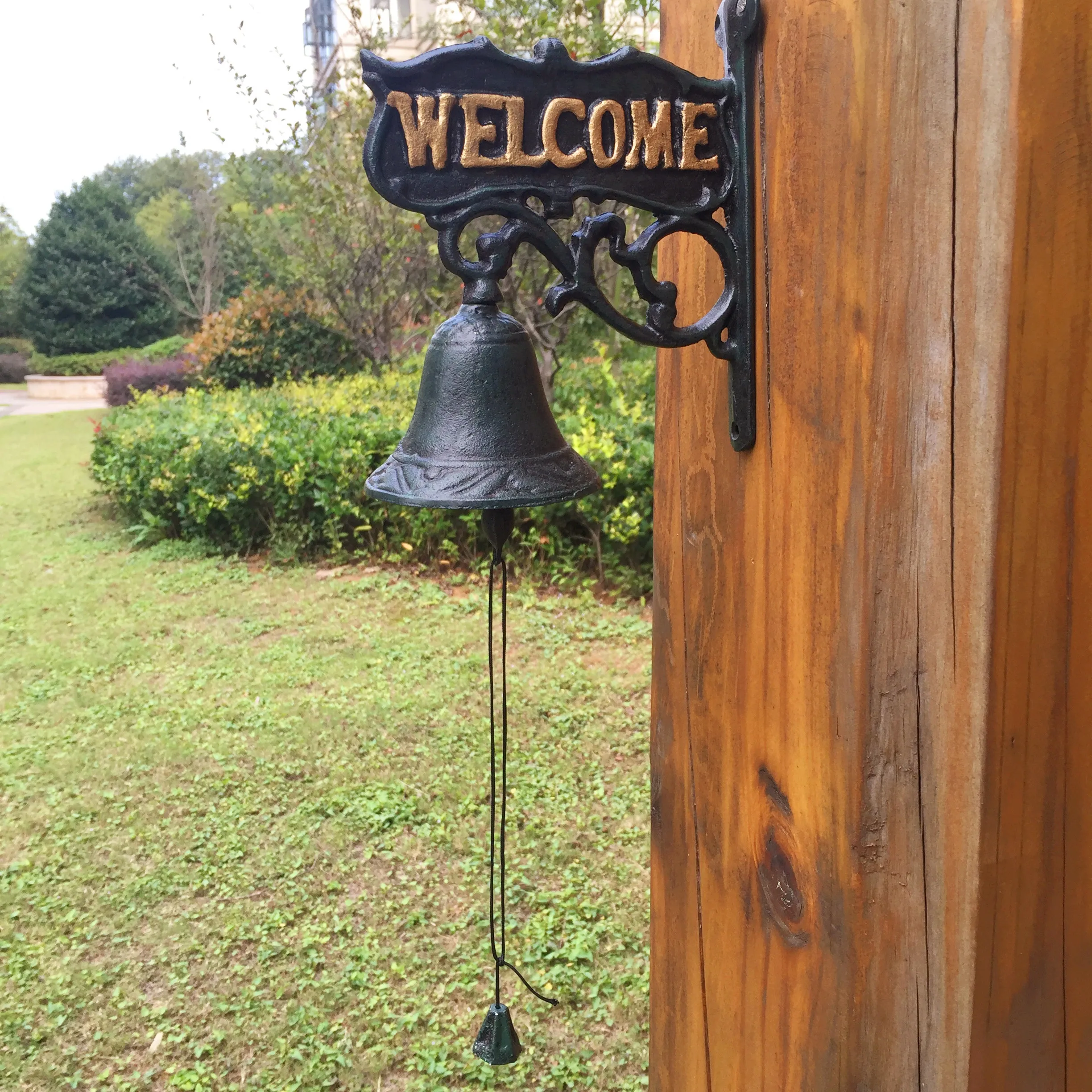 Heavy Duty Cast Iron Wall Hanging Bell Welcome Sign - Decorative Vintage Green Flower Vine Manually Shaking Doorbell