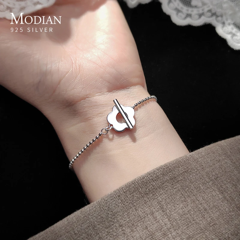 Рисунок 2 - Женский минималистичный браслет