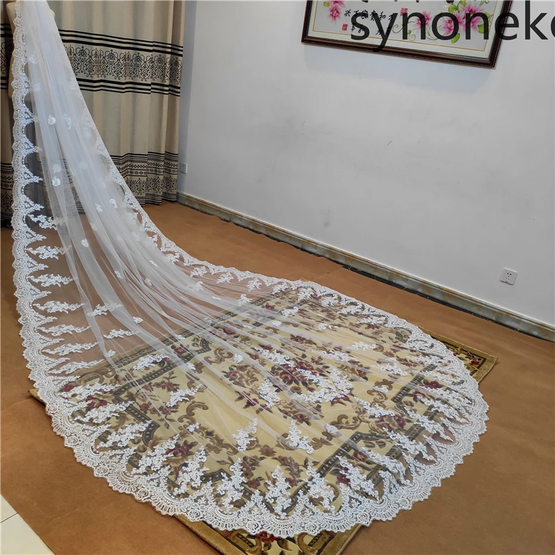 Nieuwe Real Photo 3M Een Layer Bruiloft Sluier Met Kam White Lace Edge Bridal Veils Ivory Geappliceerd Kathedraal Wedding sluier