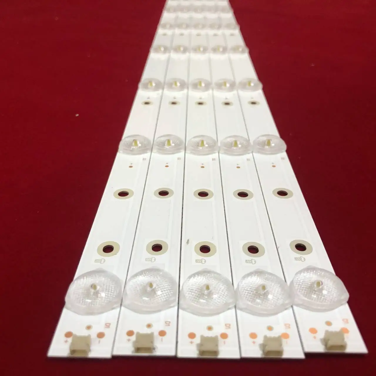 50PCS LED strip  LB43003 LB43102 LB43101 LB43105 V0_01 For  TPT430H3 43PFS4131 43PFS5531 43PFS5532 43PUT4900 43PUK4900 43PUH4900