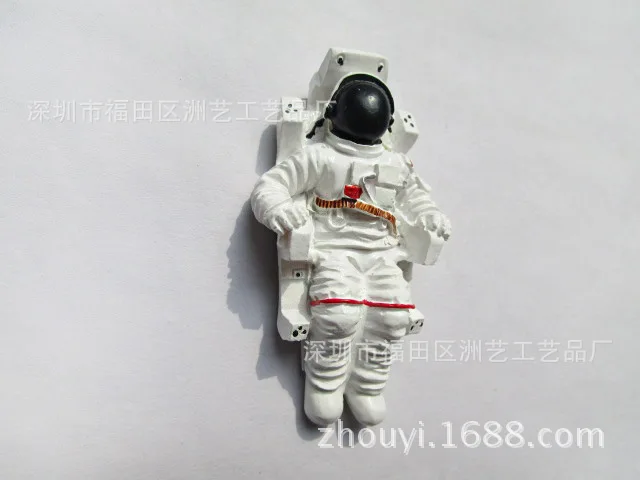Creative Spaceship UFO Space War Fridge Magnet Souvenir Samurai Helmet Astronaut Planet 3D Modeling Magnet Home Decoration