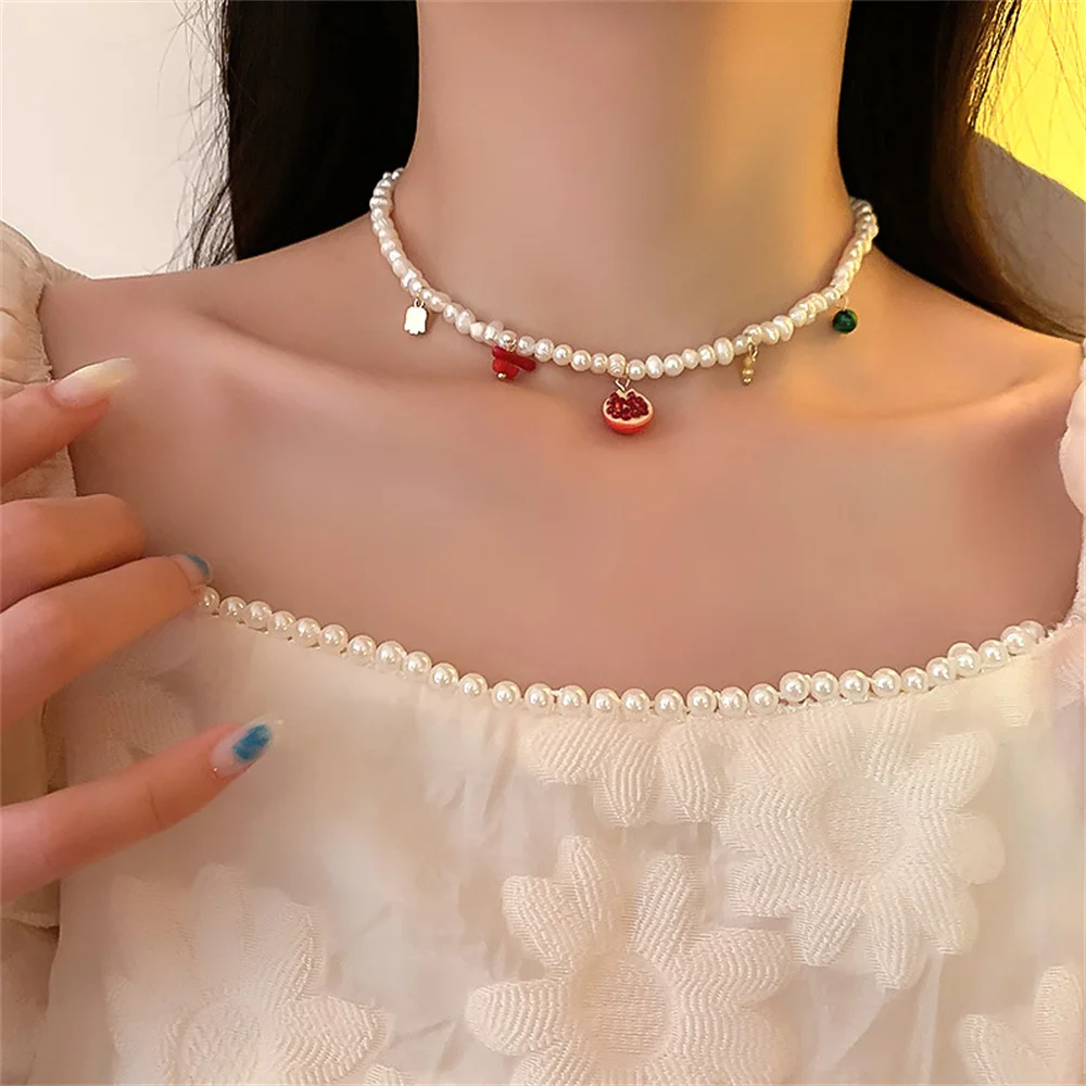 Barlock Natural Freshwater Pearl Heart-shaped Necklace Fruit Necklace Female Choker Clavicle Chain Girl Jewelry Gift 2022