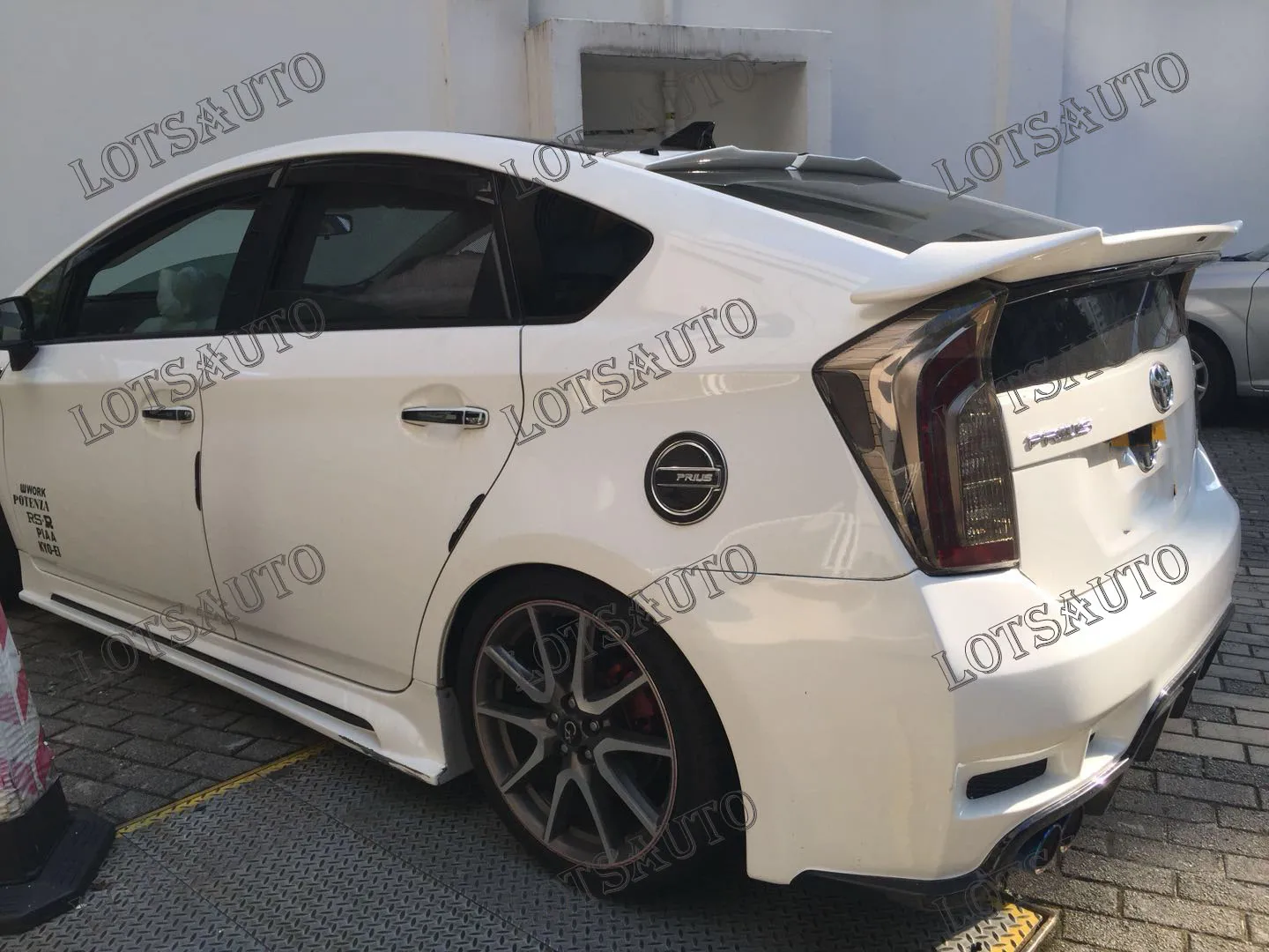 12-15 Car styling prius Rear Spoilers Fit For Toyota Prius ROWEN style Trunk Spoiler