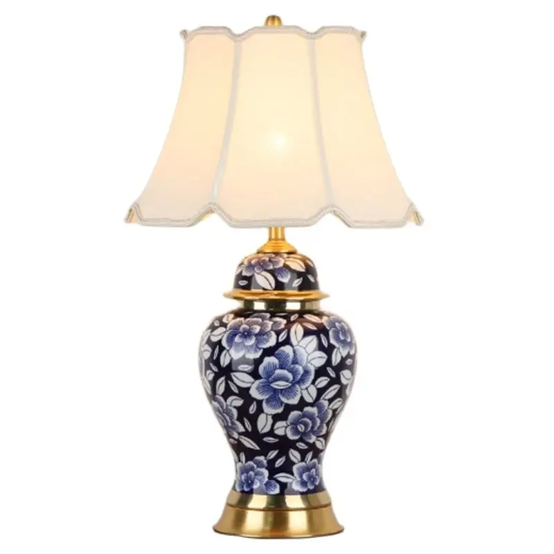 

Classical Luxurious Flowers Ceramic Table Lamp Bed Room Foyer Parlor European Porcelain Desk Reading Light 190177