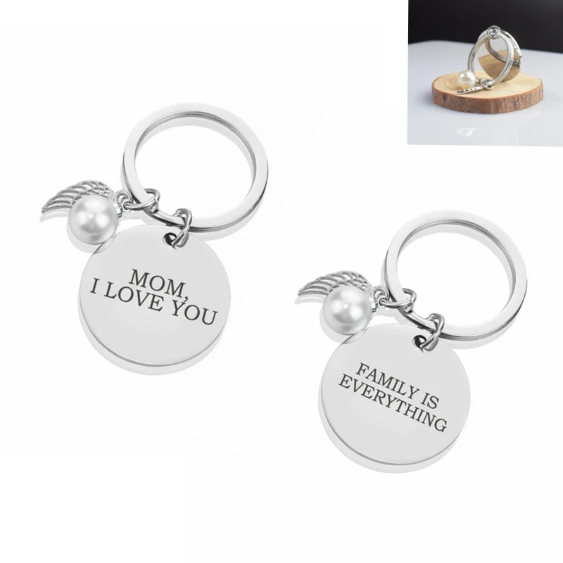 "World's Best Mom" Quote Metal Lettering Keychain Pendant Fashion Simulation Pearl Wing Mother Love Keychain Accessories For Mom