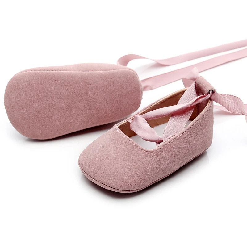 Zapatos de baile de primavera para niña recién nacida, zapatos de bailarina, cinta dulce muy ligera, zapatos de cuna para niños pequeños