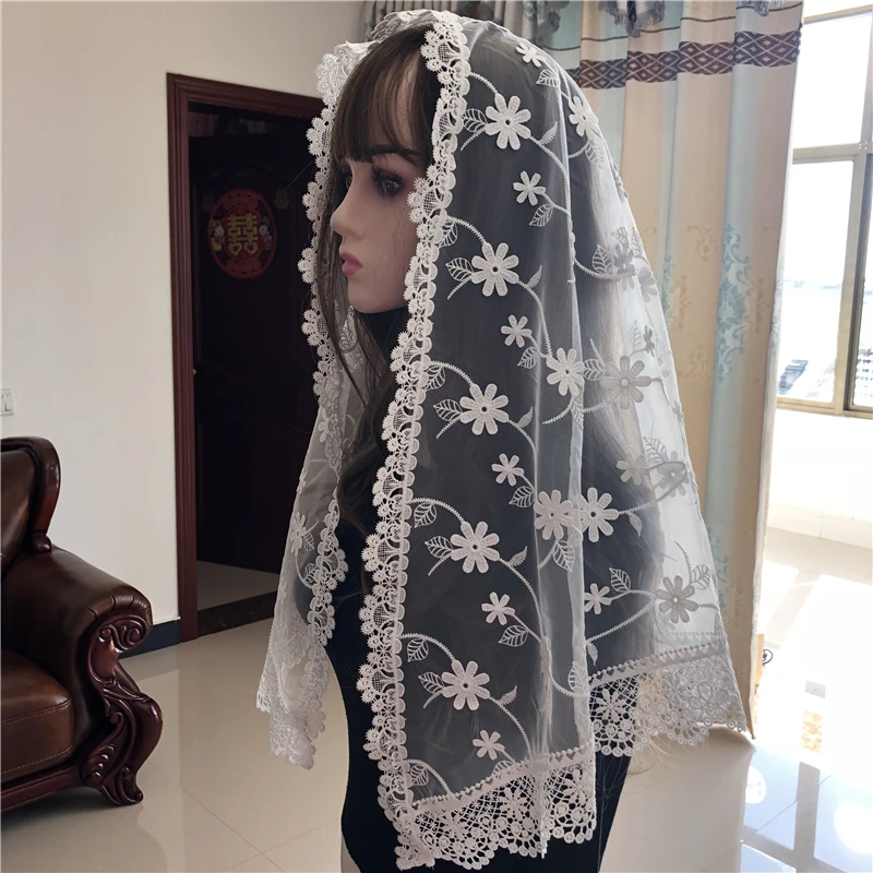 Witte Mantilla Kant Katholieke Sluier voor Kapel Kerk 3D Bloemen Hoofdbedekking Elegante Dames Sjaal Latin Mass Vela Voile Dentelle