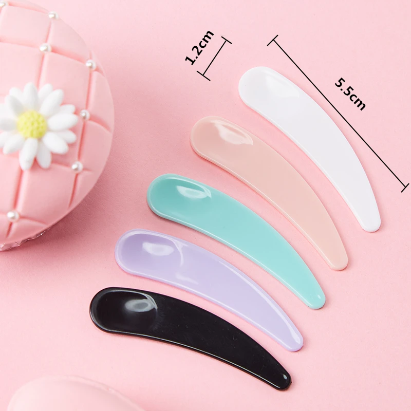 Mini espátula para mezclar cosméticos, cucharilla curvada desechable para máscara de maquillaje, cuchara para crema de ojos, juegos de herramientas de belleza facial, 50 Uds.