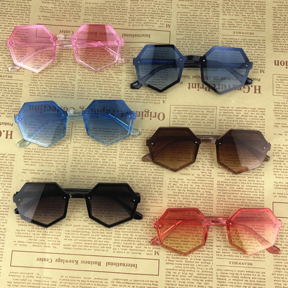 

Kid Boy Girl Swimming Beach Sunglasses Irregular Sunglasses Shades Lenses UV400 Protection 3-8Years