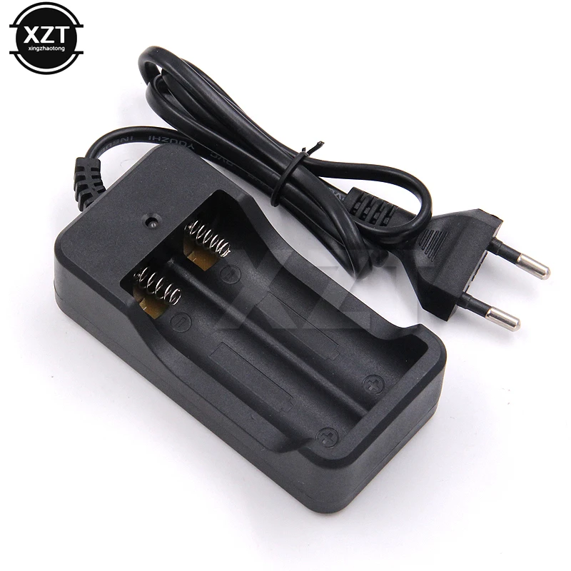 1/2/4 Slots 18650 Charger Li-ion Battery 3.7v/4.2V Wired Charging US/EU Plug With indicator light for 18650 batteries Charger