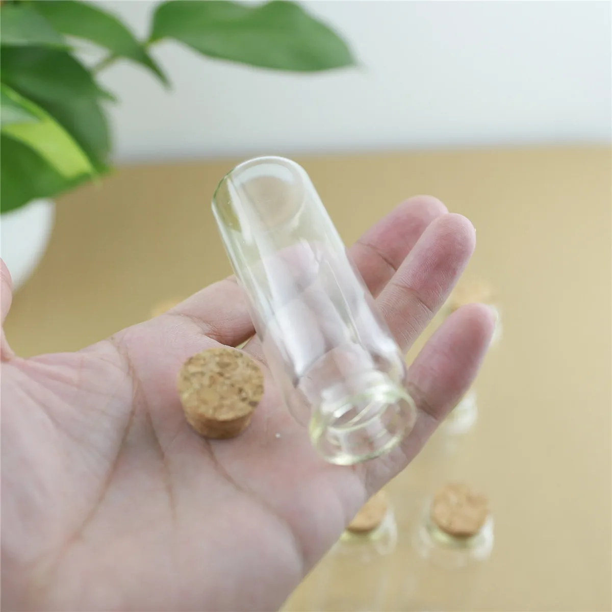 24 pcs/Lot 45ml 16*30*90mm Glass Bottles Cork Crafts Jars Cork Stopper Mini Transparent Empty DIY Wishing Glass Bottles Gift