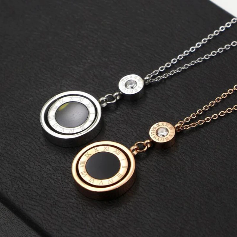 2021 Stainless Steel Double Circle Roman Numeral Necklace For Women Turnable Black White Shell Pendent Necklace Jewelry Party