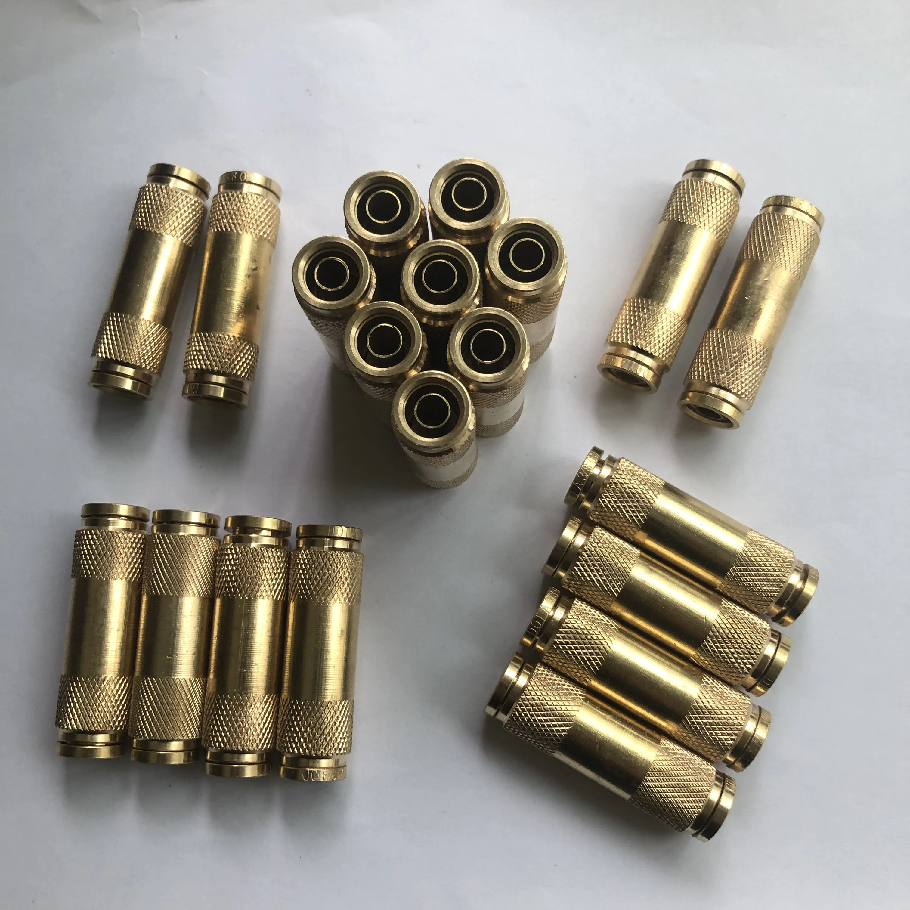 

Pneumatc 4mm 6mm 8mm 10mm 12mm union straight DOT FITTING brass fitting with inner tube metal push in fitting