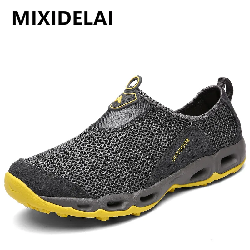 New Summer Mesh Shoe Sneakers For Men Light Breathable Men\'s Wading Shoes Slip-on Comfortable Male Shoes Loafers Casual Walking