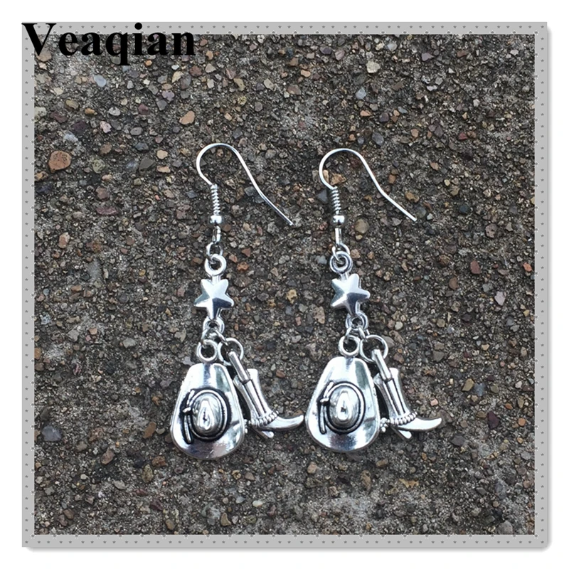 2019 / Charm cowboy hat cowboy boots pendant earrings, wild earrings, ladies fashion pendant earrings.