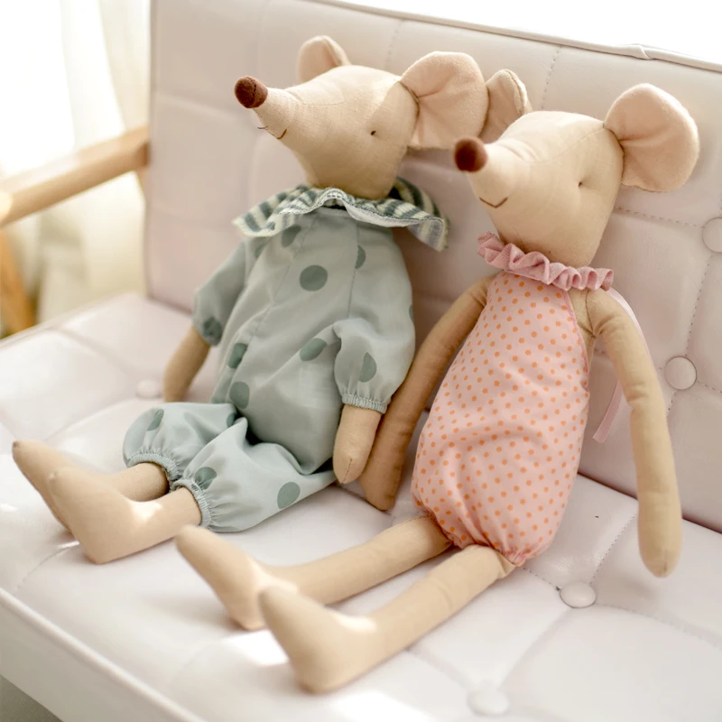 Kinderspielzeug Kleine und süße rosa Baumwollschleife und grüne Schleife Mauspuppe Stofftier – Detail 2