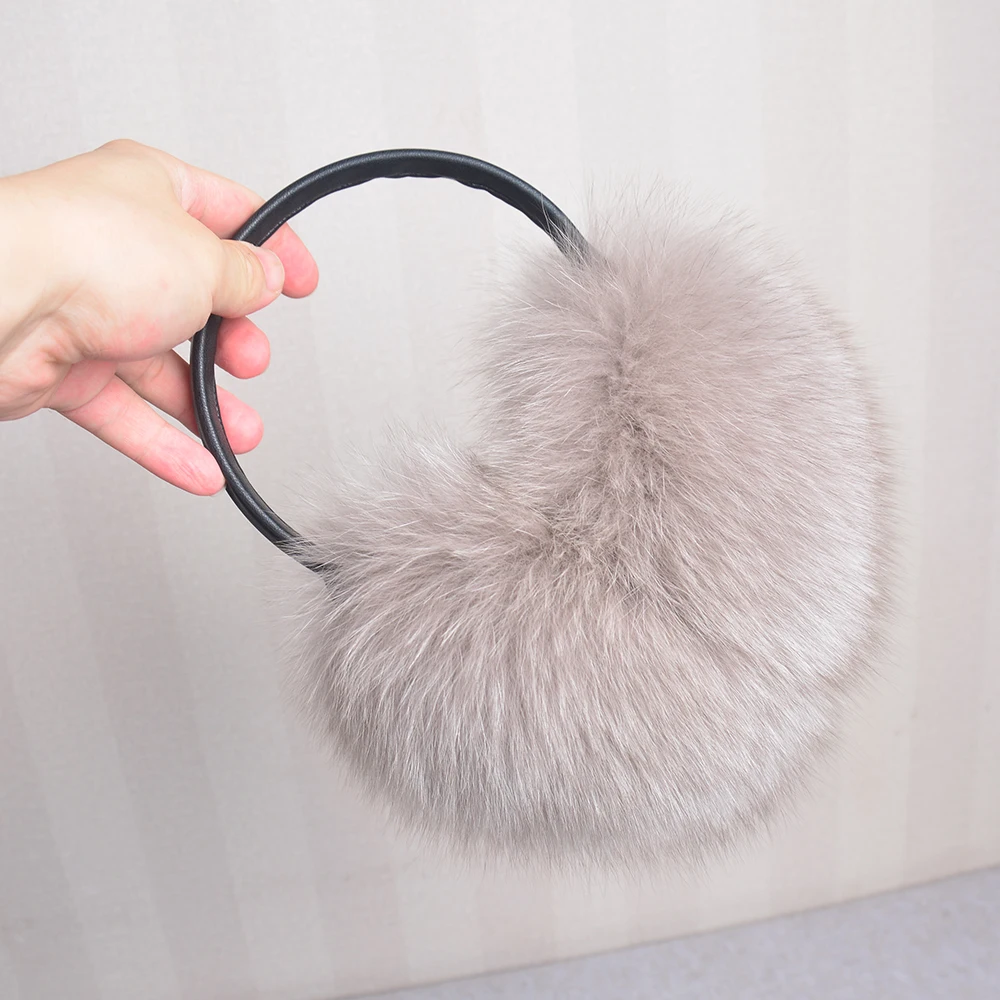 New Style Women Plush Genuine Fox Fur Earmuff Winter Lady Fox Fur Big Pompoms Fluffy Earmuffs Warm 100% Real Fox Fur Ear Cover