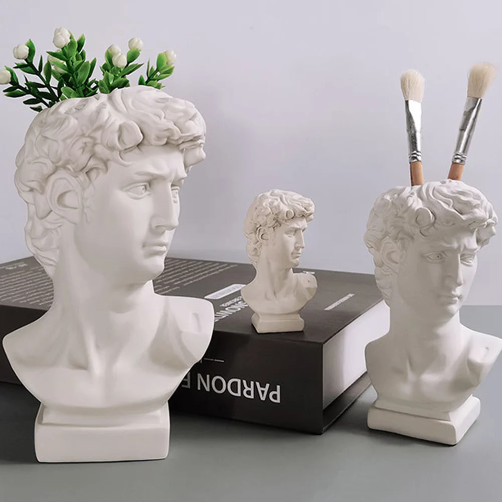 Obsadka do pióra żywica David statua miniaturowa figurka portret makijaż szczotka schowek doniczka stół do komputera organizator Home Decor