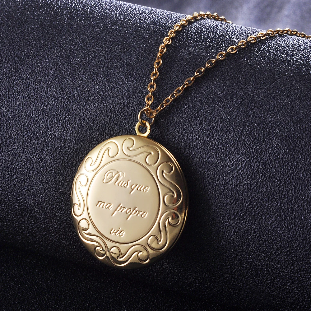 1pc Carved Letter Round Locket Pendants for Women Men Can Open Photo Frame Glossy Stainless Steel Necklaces Family Collar