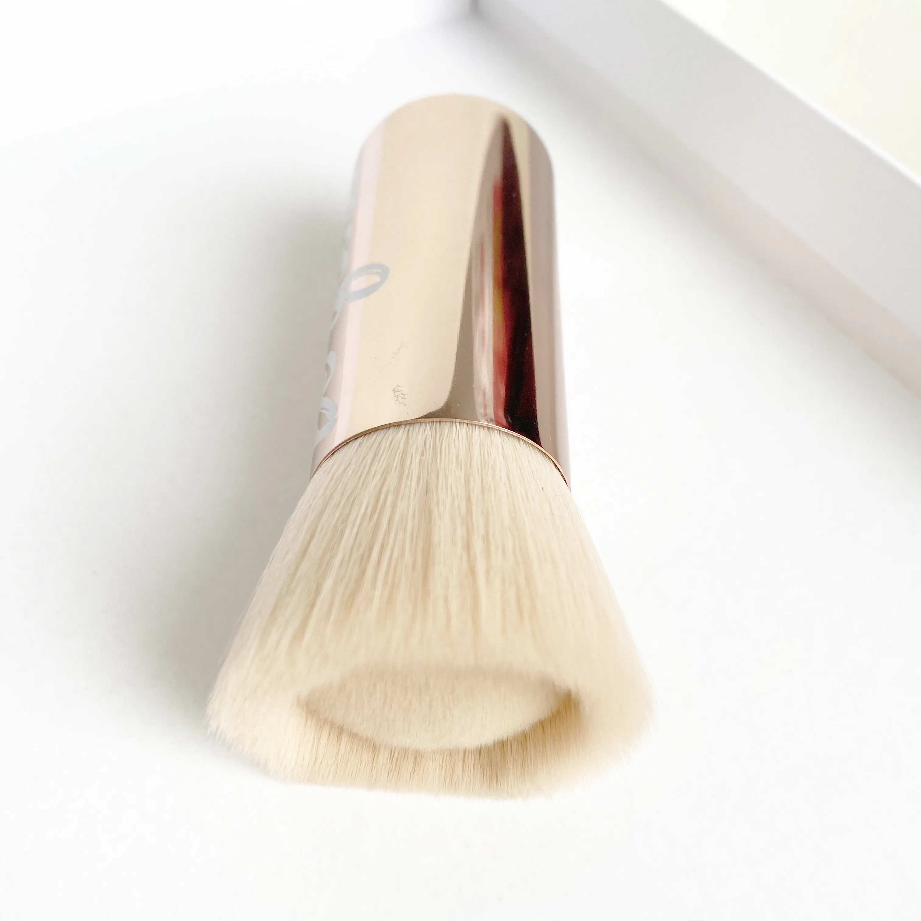 The Finish Foundation Brush - Gold / Black - Concave Synthetic Foundation Beauty Makeup Brush