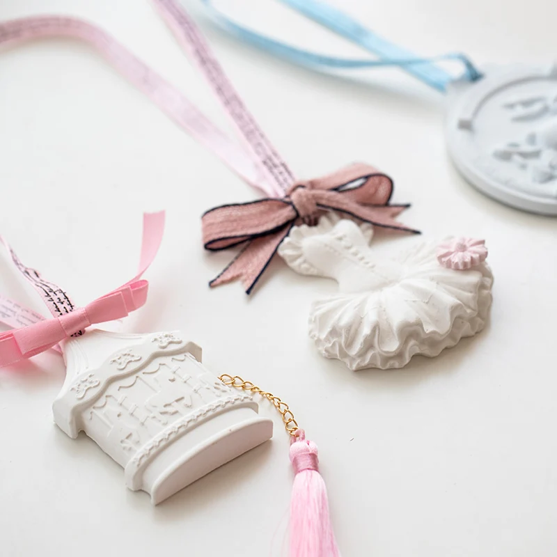 Christmas Elk DIY dream series Listing mold Korean style silicone mold Christmas car hanging mold Aromatherapy plaster mold
