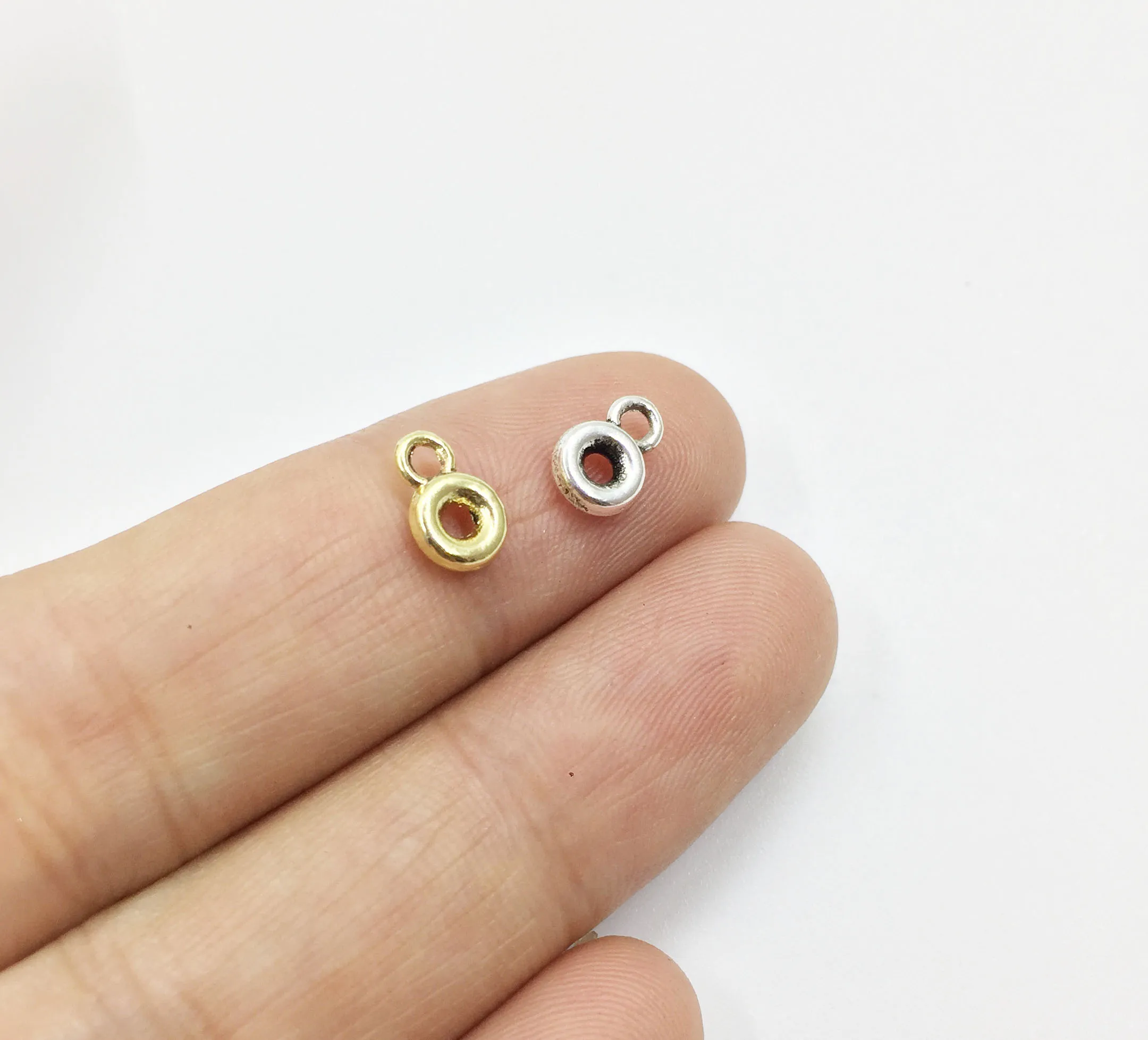 Eruip54 20 قطعة 5 مللي متر دائرة صغيرة سبائك الزنك الخرز Charms قلادة مجوهرات DIY بها بنفسك اليدوية قلادة وأقراط #1