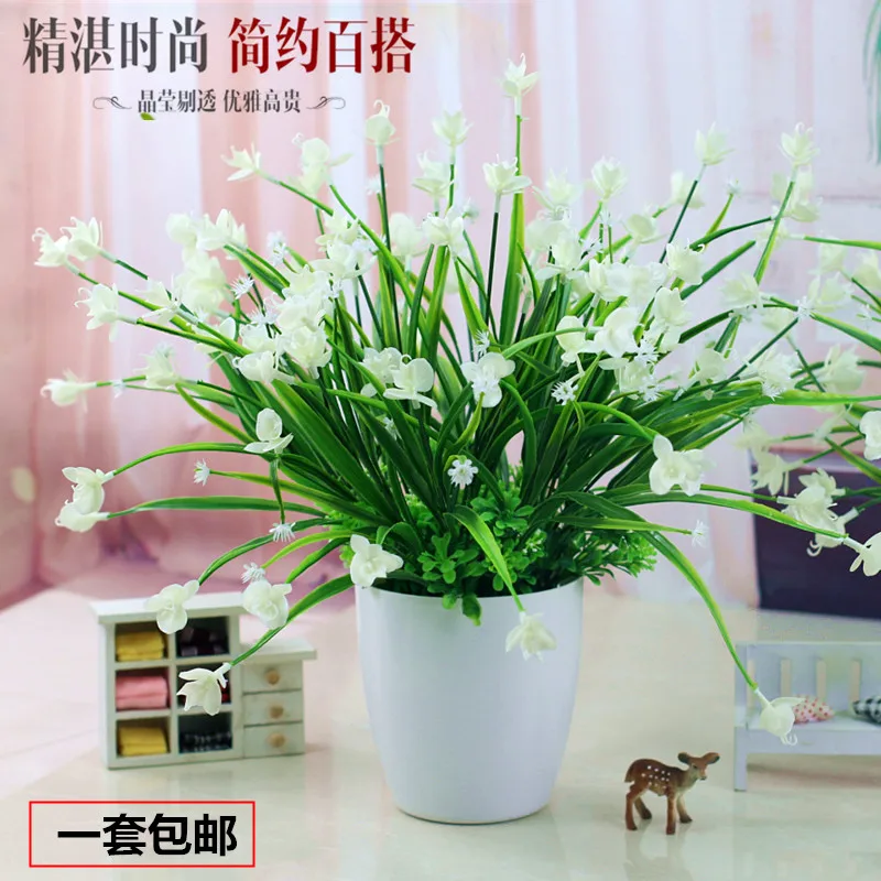 Living room interior decoration simulation plastic green leaf plant small potted wine cabinet TV cabinet false flower set