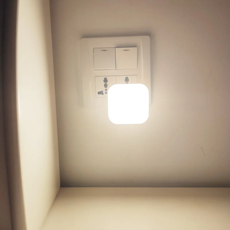 Luz nocturna con Sensor de movimiento inteligente, lámpara LED de noche con enchufe de la UE, para el hogar Luz con Sensor de movimiento, escalera, armario, pasillo, WC, lámpara de mesita de noche, A7