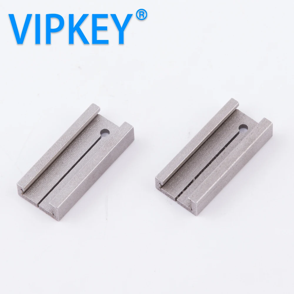 2pcs/lot Duplicating Fixture Clamp For  BWM  Key Blank Key Cutting Machine Accessories Key Cutter Machine Part