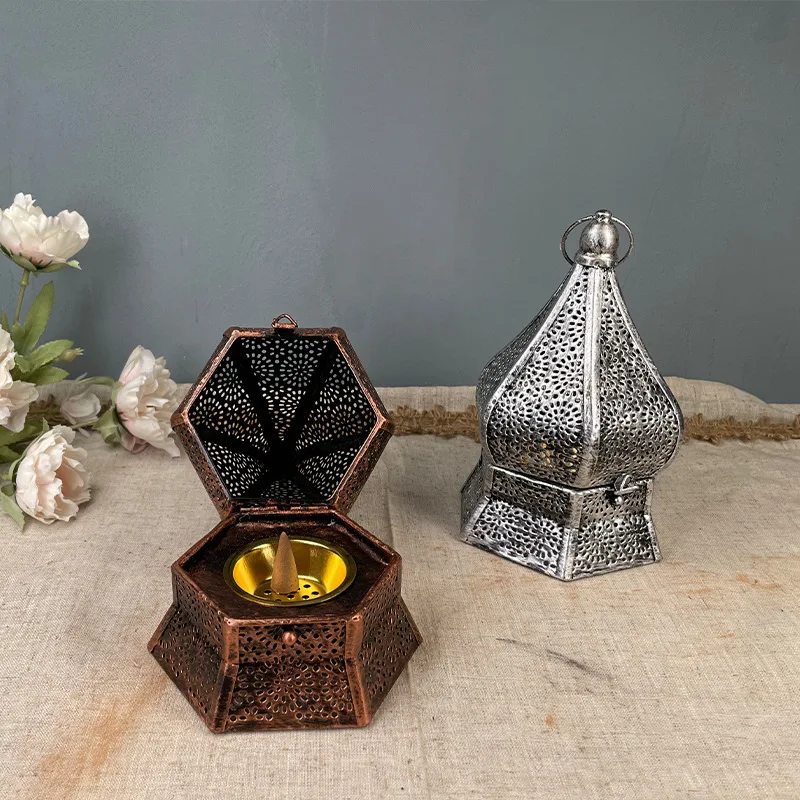 Vintage Metal Candle Holder Scented Candles Decorative Iron Candlestick Lantern Eid Mubarak Decoration brass Jars for Candles