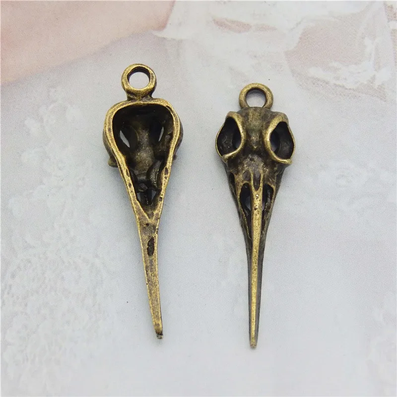 10Pcs Mix Alloy Animals Charms Skull Bird Head Pointed Mouth Pendant Handmade Hanging Crafts Vintage Jewelry Bronze Silver Color