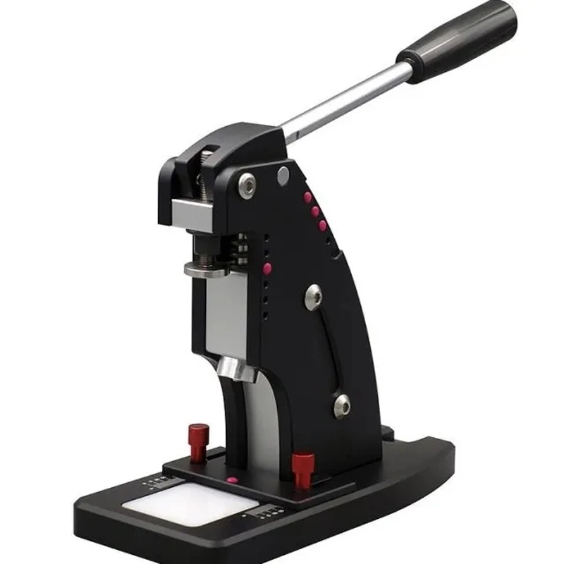 

Тихие маленькие кожаные отверстия ручной работы