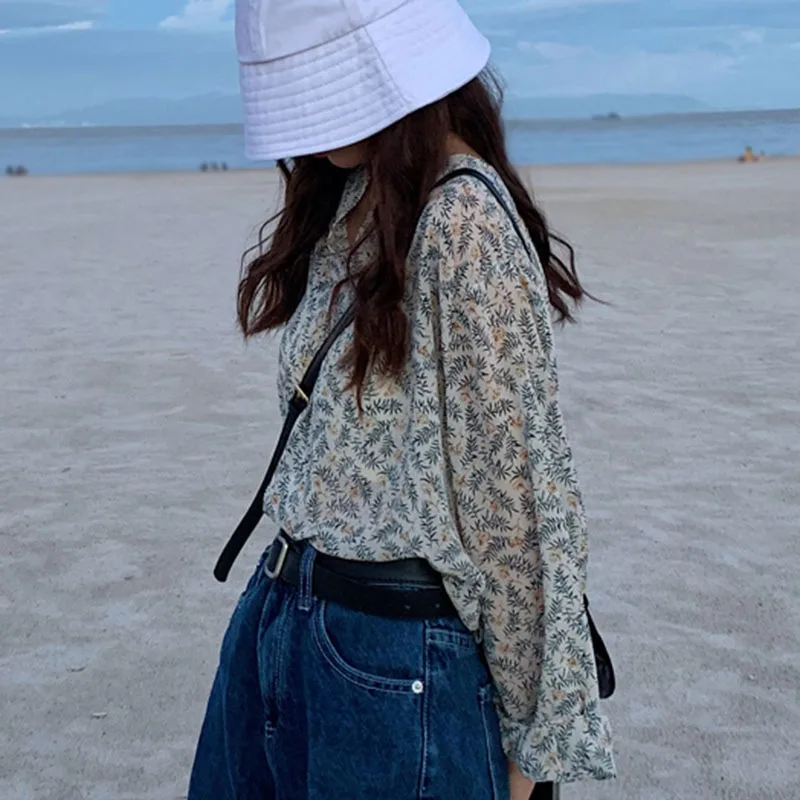 Blusa con estampado Floral para mujer, camisa holgada de gasa de manga larga, con escote en V y una hilera de botones para otoño