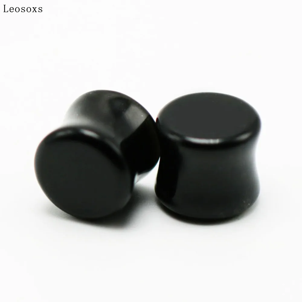 Leosoxs 2pcs New Black Solid Ear Expander Stone Ear Expander Human Body Piercing Profile Rod EAR TUNNEL Hot Sale