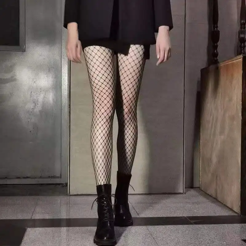 Fashion Sexy Fishnet Pantyhose Women Mesh Tight Hollow Out Women Slim Fishnet Stockings Club Party Hosiery Female Stockings