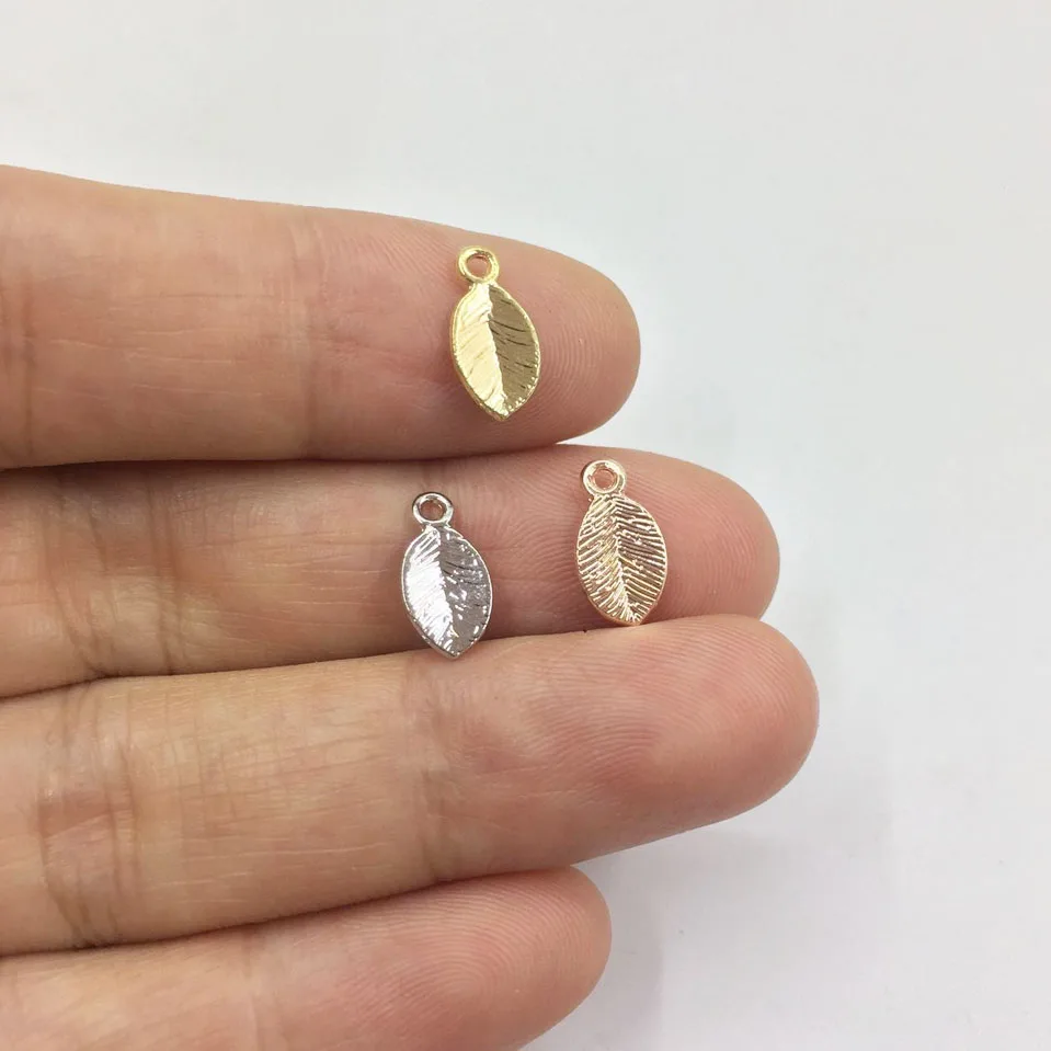 Eruifa Pretty 20 sztuk Mini liść 6*10mm stop cynkowy kobiety Charms hurtownia naszyjnik, kolczyk bransoletka biżuteria DIY Handmade 2 kolory
