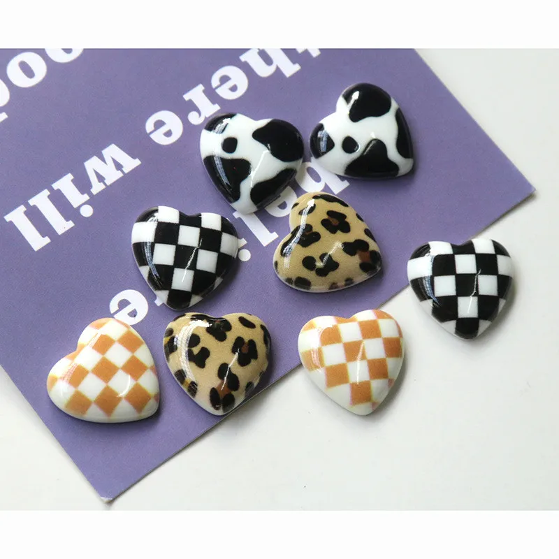 50pcs/lot color Leopard lattice pattern print cartoon hearts shape resin flatback beads diy jewelry garment/hair accessory
