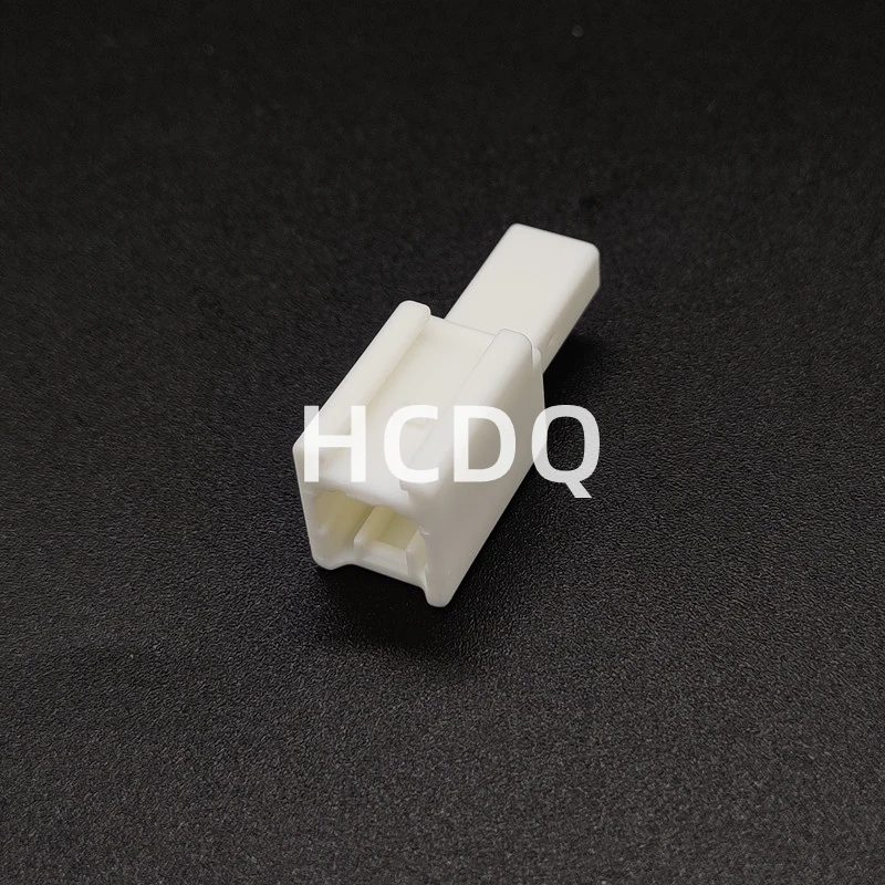 Brand new original high-quality connector 7186-8845 plastic plug sheath shell