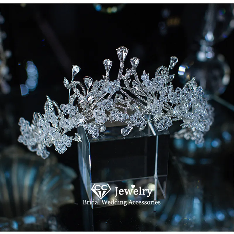 

CC Vintage Crown Wedding Accessories for Women Bridal Headpiece Engagement Hair Ornaments Crystal Tiaras and Crowns Party QS181