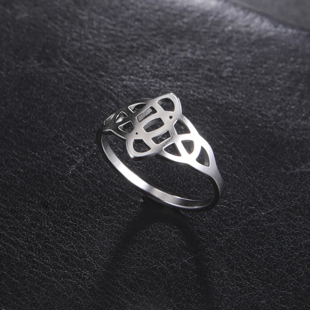 Skyrim Vintage Celtics Knot Rings Women Stainless Steel Wedding Triquetra Ring Amulet Jewelry Gift for Lover Mother Wholesale