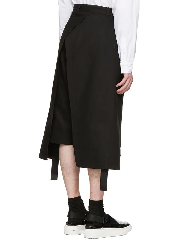 

Summer Men's New Irregular Asymmetrical Trouser Legs Design Loose Double Stitching Seven-Point Trouser Dress Fashion Trend